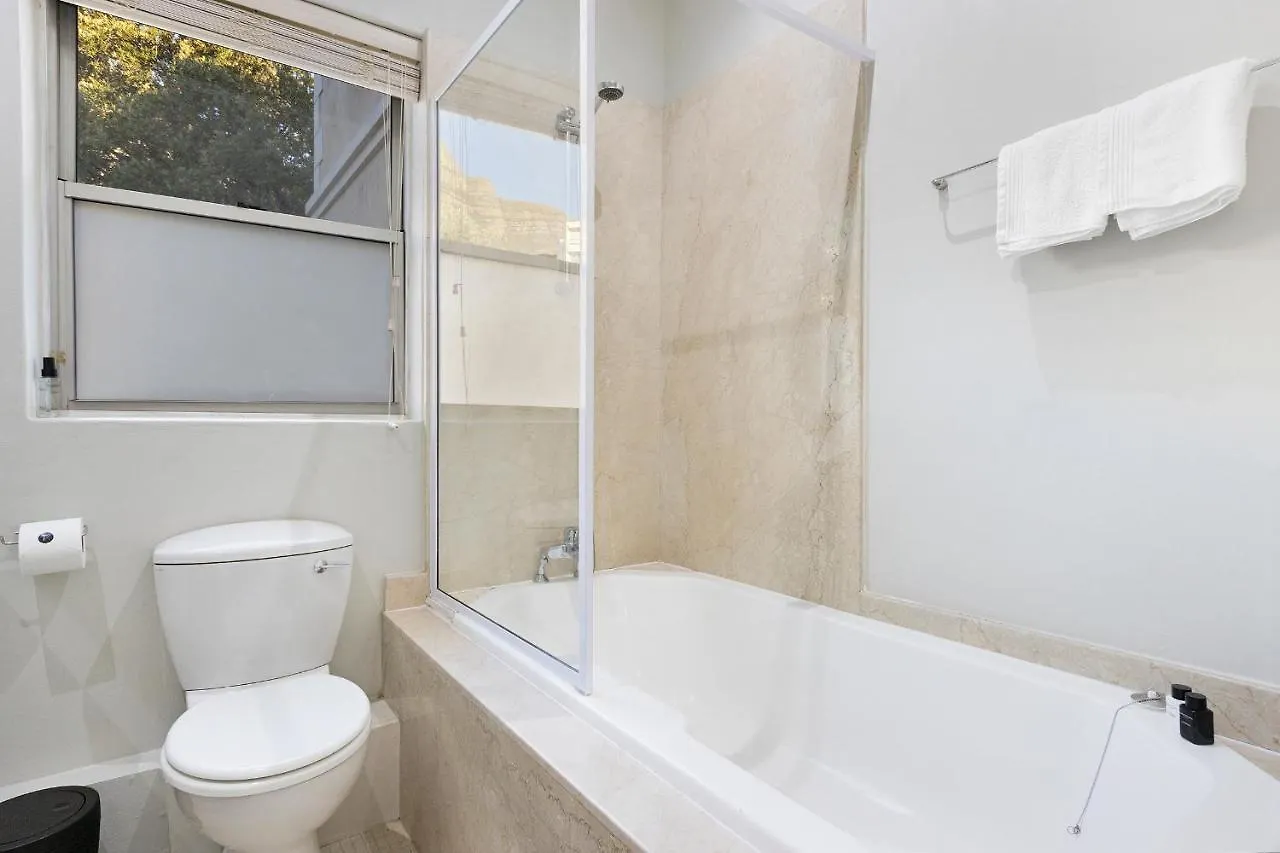 Beachside Villa - Camps Bay Cape Town